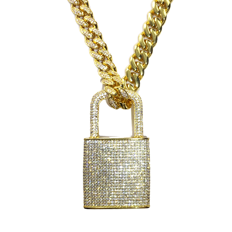 Brass Mens kupari Key Pendant Iced Out Cubic Zircon Diamond Lukko Lock Kaulakoru